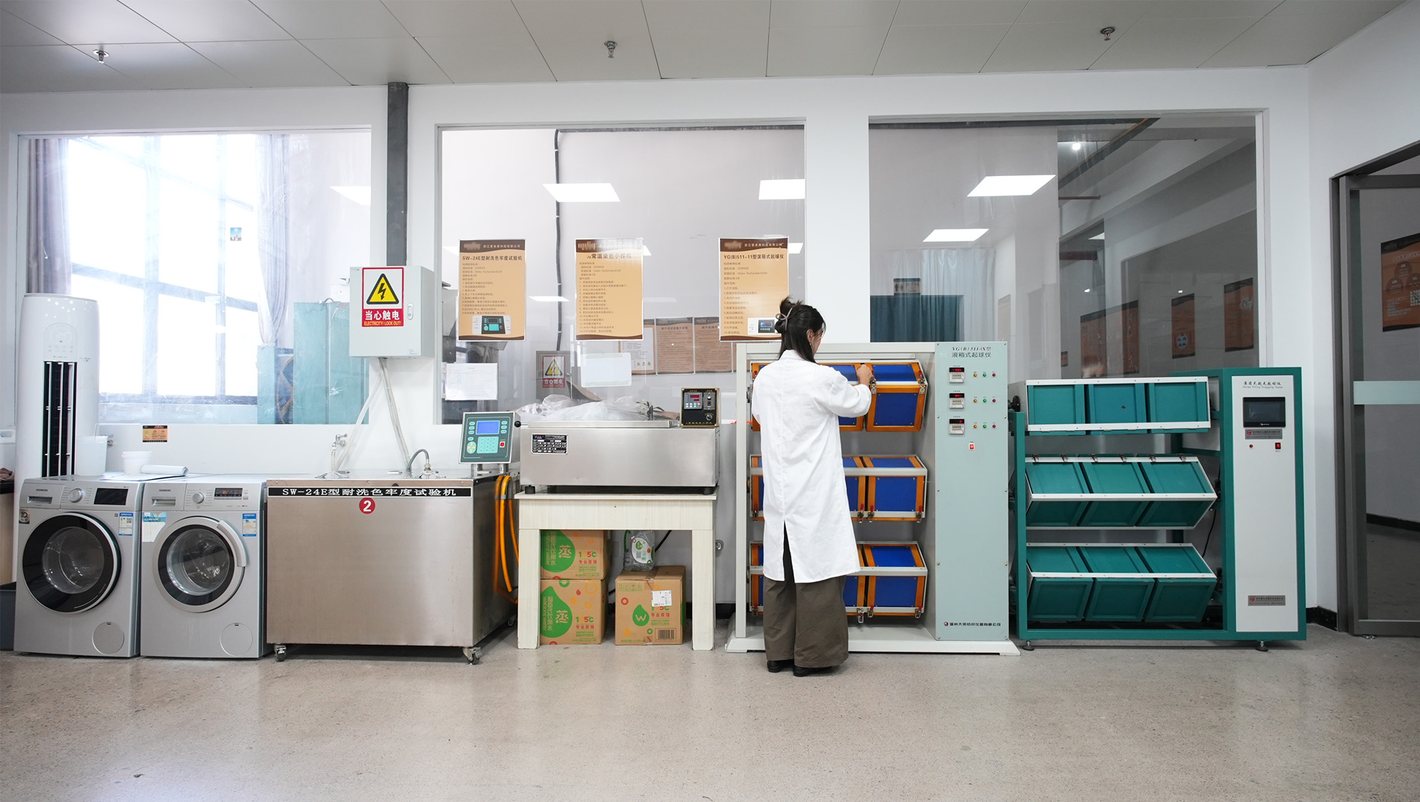 Dailys testing laboratory equipment