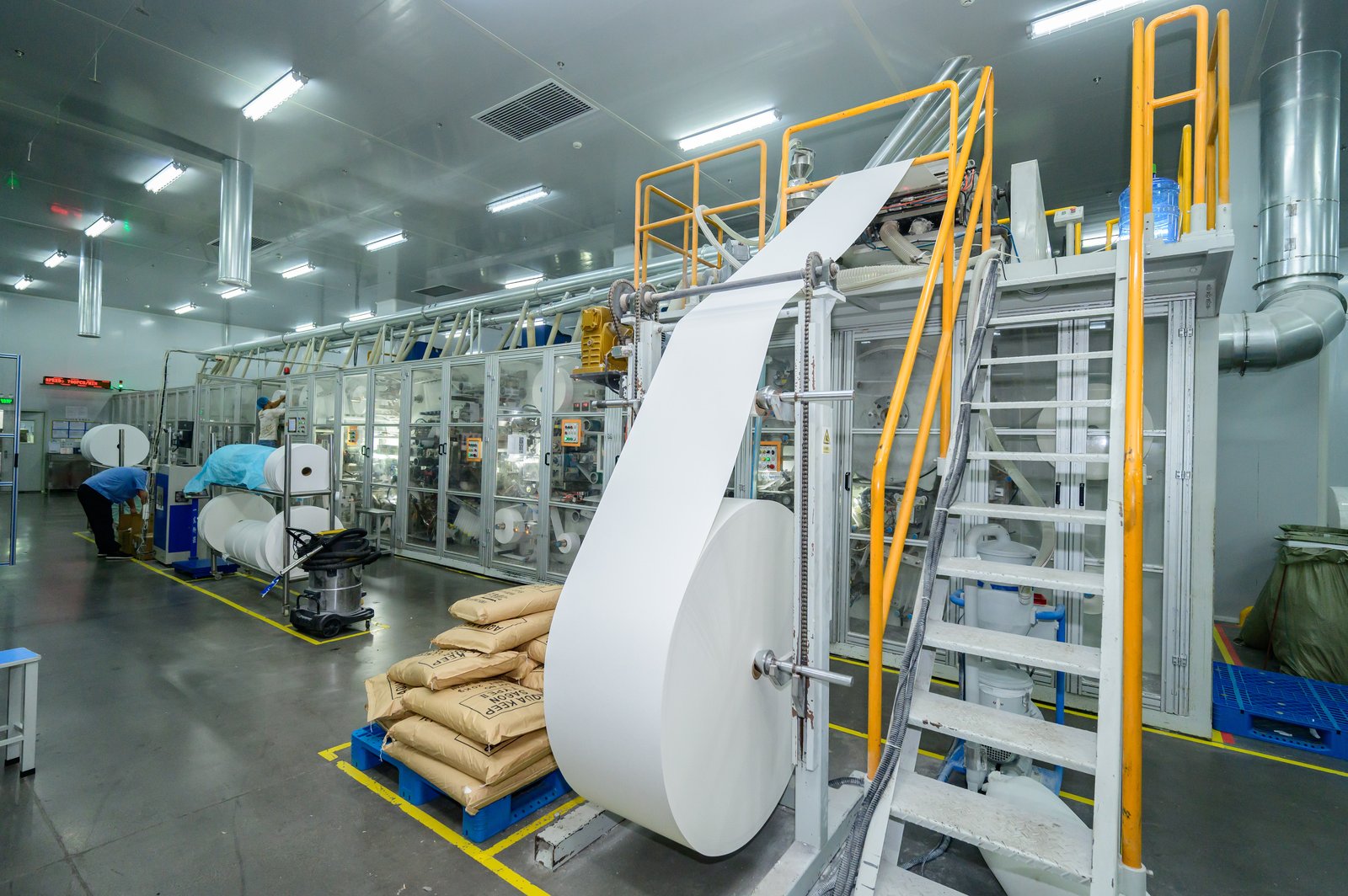 Fully automatic underpad production line